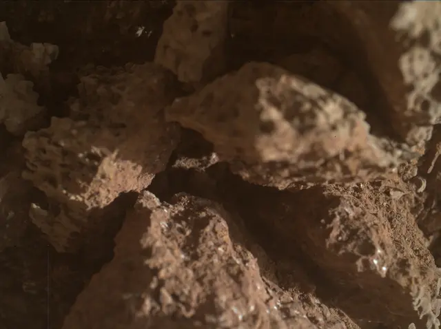 Sol 3272: Mars Hand Lens Imager (MAHLI)