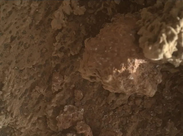 Sol 3272: Mars Hand Lens Imager (MAHLI)