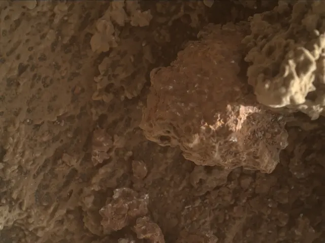 Sol 3272: Mars Hand Lens Imager (MAHLI)