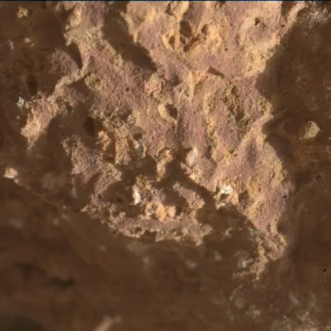 Sol 3272: Mars Hand Lens Imager (MAHLI)