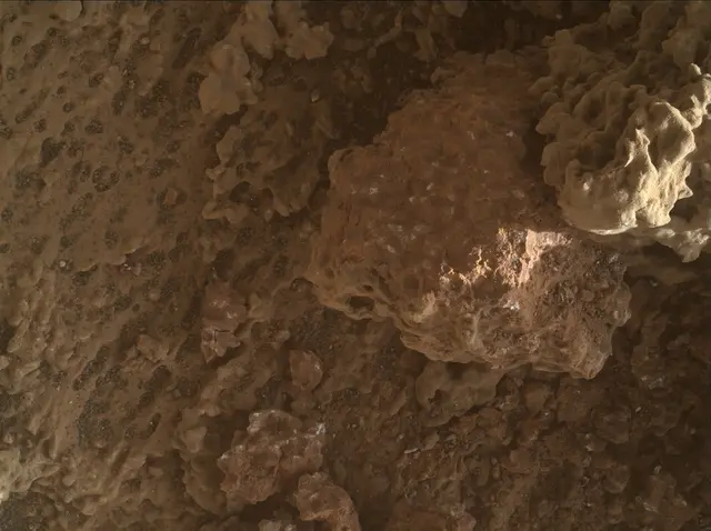Sol 3273: Mars Hand Lens Imager (MAHLI)