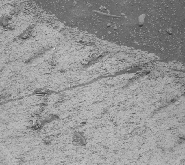 Sol 3274: Mast Camera (Mastcam)