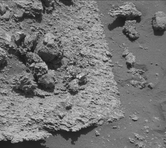 Sol 3274: Mast Camera (Mastcam)