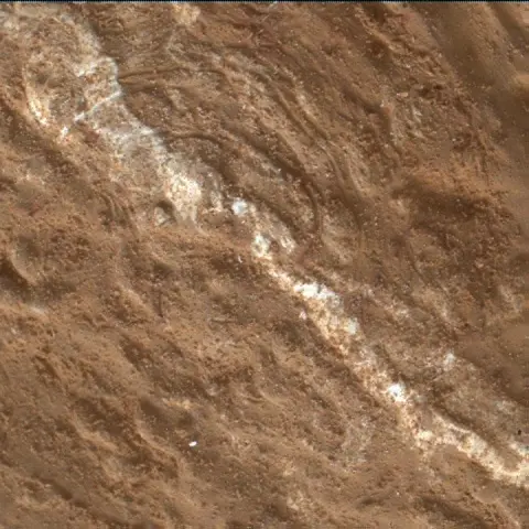 Sol 3276: Mars Hand Lens Imager (MAHLI)