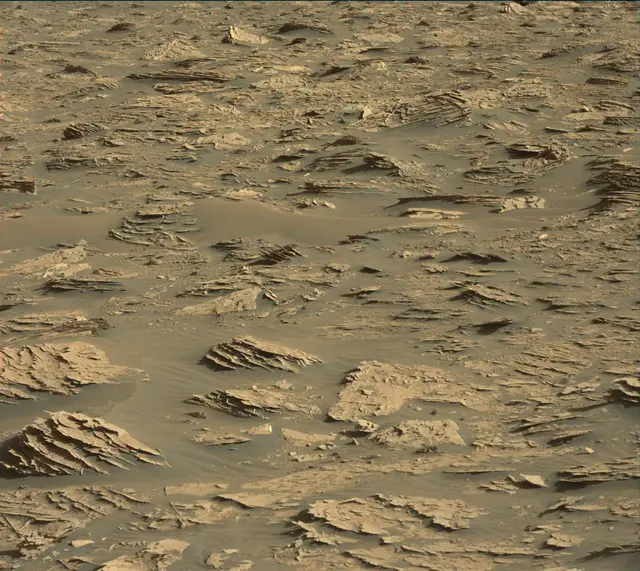 Sol 3277: Mast Camera (Mastcam)