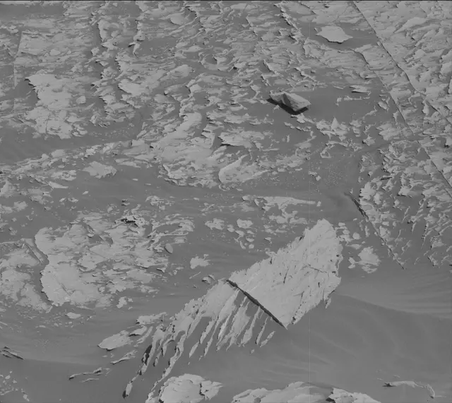 Sol 3278: Mast Camera (Mastcam)