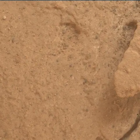 Sol 3278: Mars Hand Lens Imager (MAHLI)