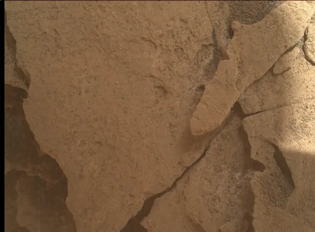 Sol 3278: Mars Hand Lens Imager (MAHLI)