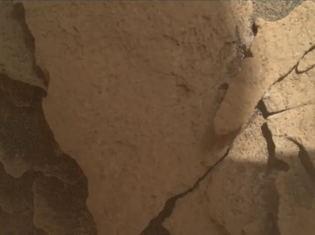 Sol 3278: Mars Hand Lens Imager (MAHLI)