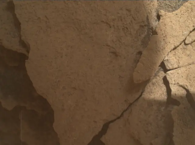 Sol 3278: Mars Hand Lens Imager (MAHLI)