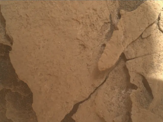 Sol 3278: Mars Hand Lens Imager (MAHLI)