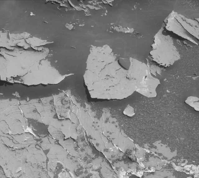 Sol 3279: Mast Camera (Mastcam)