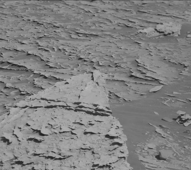 Sol 3279: Mast Camera (Mastcam)