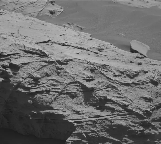Sol 3283: Mast Camera (Mastcam)