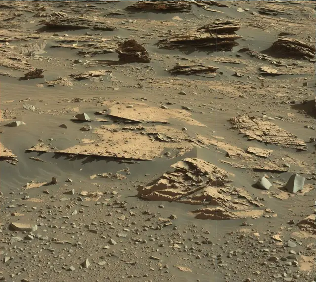 Sol 3284: Mast Camera (Mastcam)