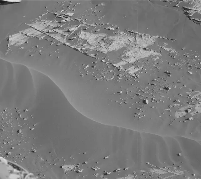 Sol 3284: Mast Camera (Mastcam)