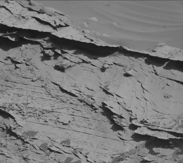 Sol 3285: Mast Camera (Mastcam)