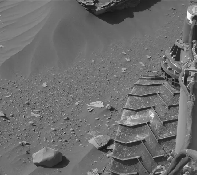 Sol 3286: Mast Camera (Mastcam)