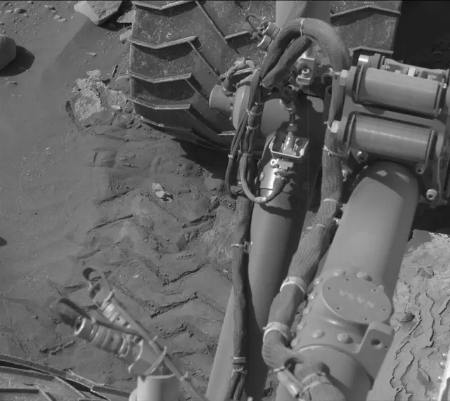 Sol 3286: Mast Camera (Mastcam)