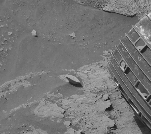 Sol 3286: Mast Camera (Mastcam)