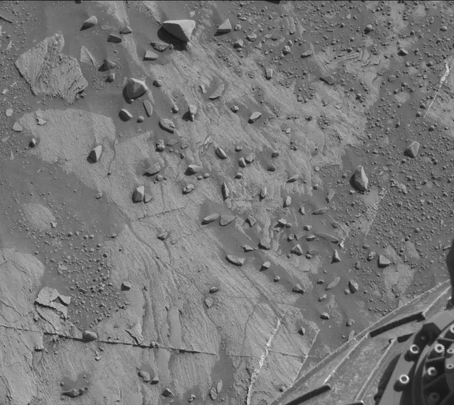 Sol 3286: Mast Camera (Mastcam)