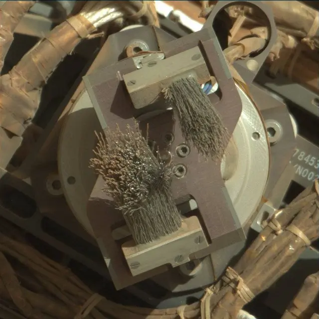 Sol 3287: Mast Camera (Mastcam)