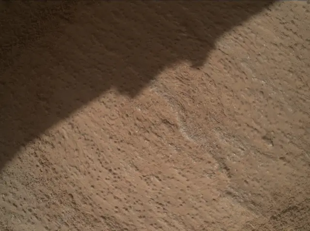 Sol 3287: Mars Hand Lens Imager (MAHLI)