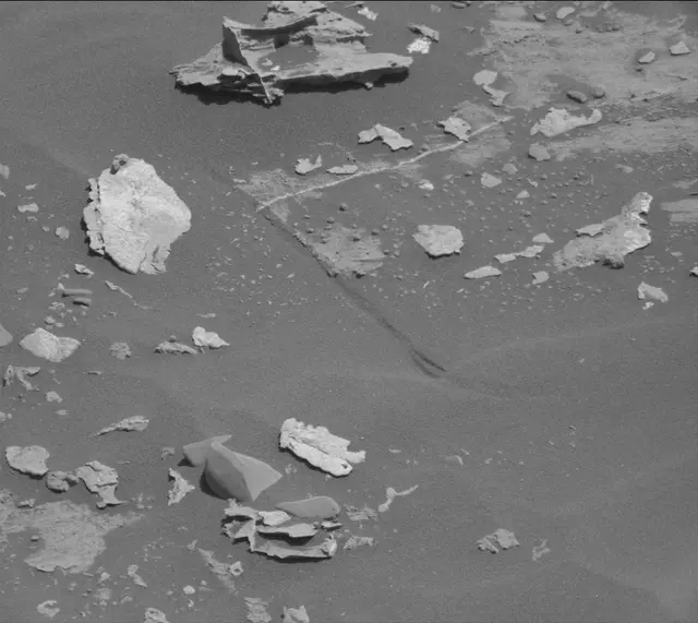 Sol 3290: Mast Camera (Mastcam)