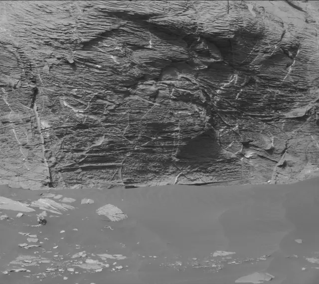 Sol 3294: Mast Camera (Mastcam)