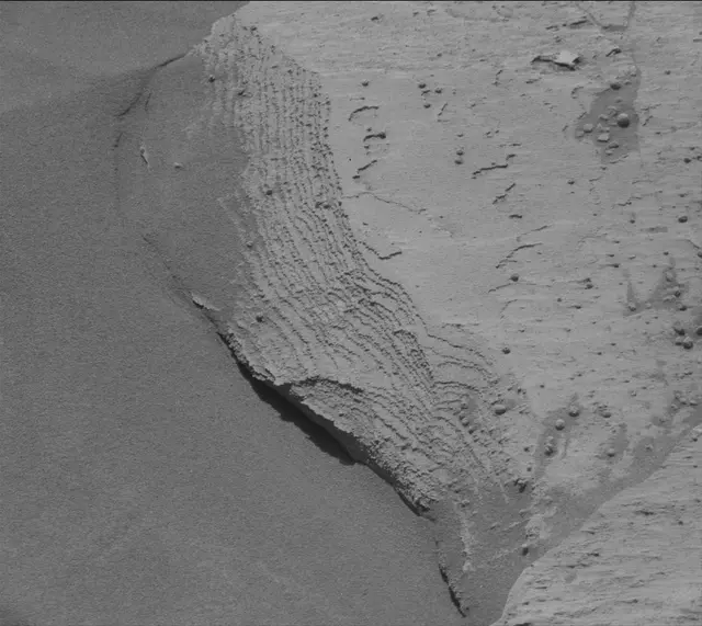 Sol 3298: Mast Camera (Mastcam)