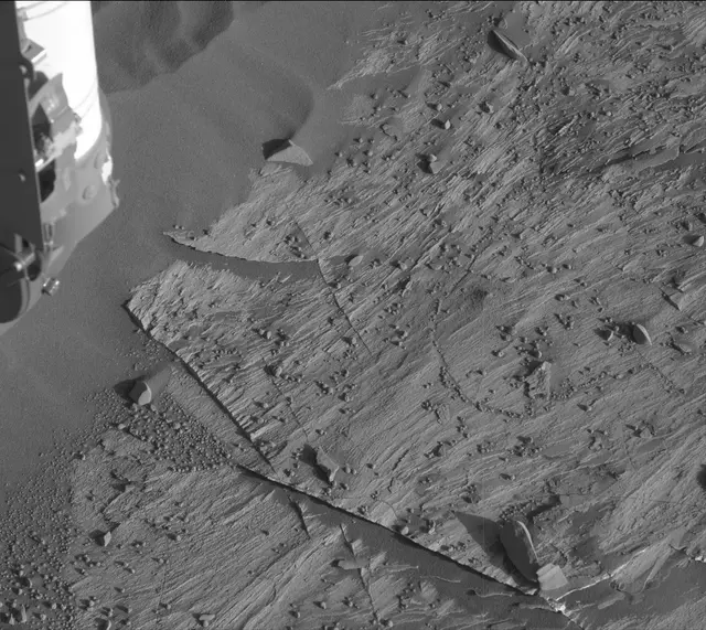 Sol 3301: Mast Camera (Mastcam)