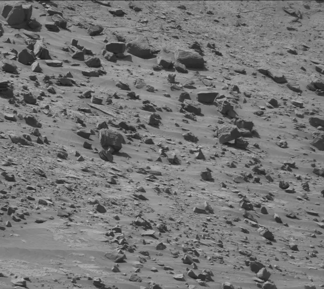Sol 3301: Mast Camera (Mastcam)