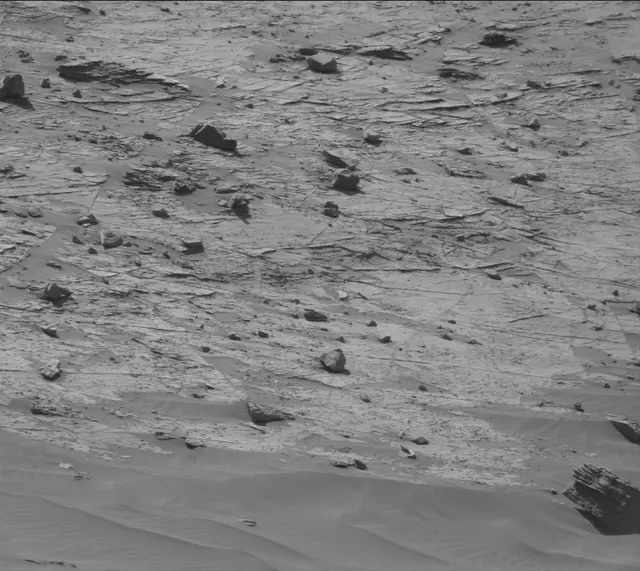 Sol 3301: Mast Camera (Mastcam)