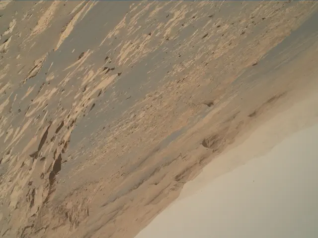 Sol 3303: Mars Hand Lens Imager (MAHLI)