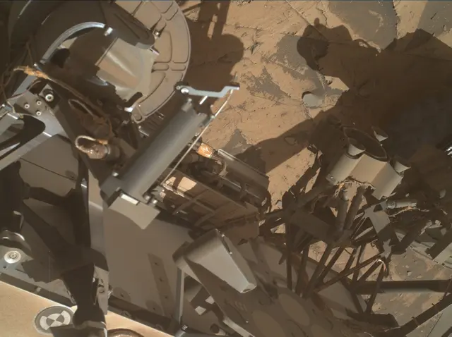 Sol 3303: Mars Hand Lens Imager (MAHLI)