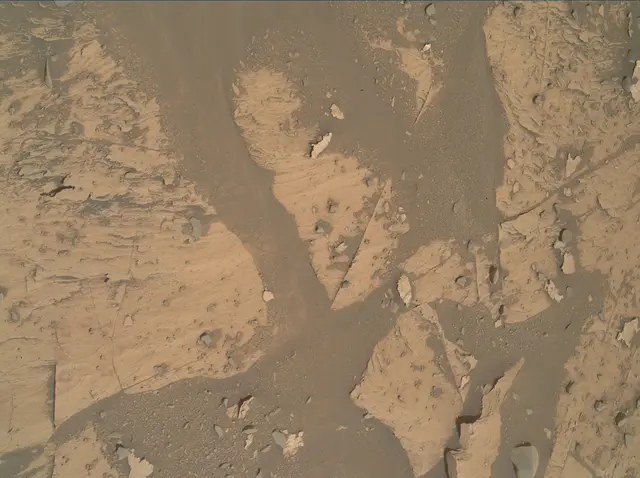 Sol 3303: Mars Hand Lens Imager (MAHLI)
