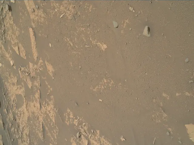 Sol 3303: Mars Hand Lens Imager (MAHLI)