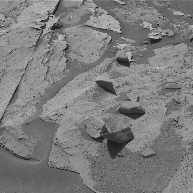 Sol 3304: Mast Camera (Mastcam)