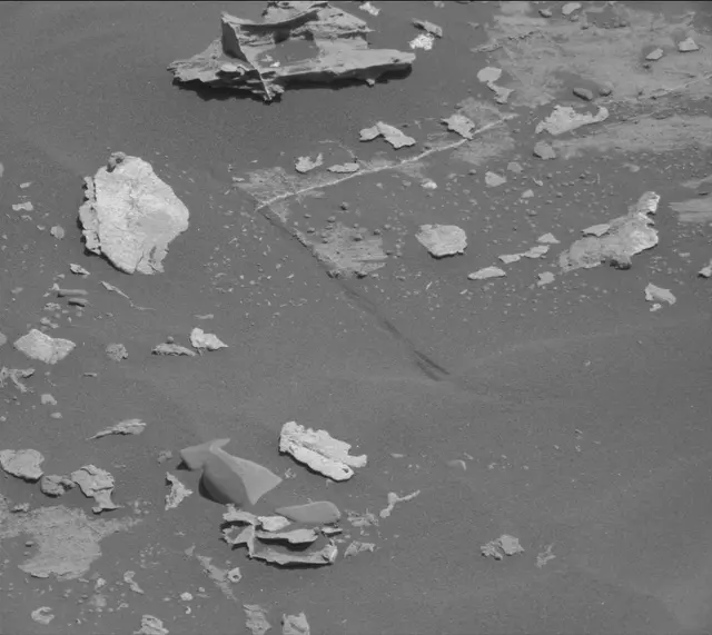 Sol 3304: Mast Camera (Mastcam)