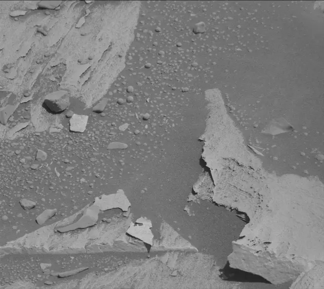 Sol 3306: Mast Camera (Mastcam)