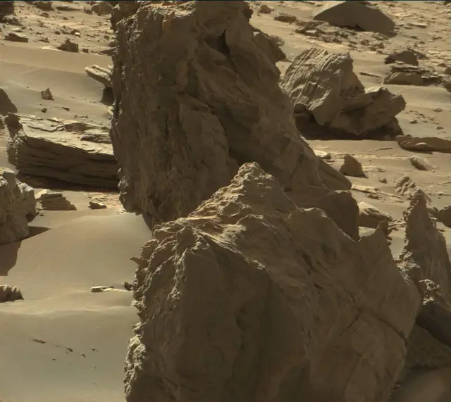 Sol 3312: Mast Camera (Mastcam)