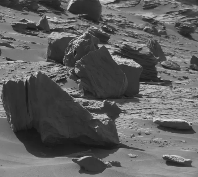 Sol 3312: Mast Camera (Mastcam)