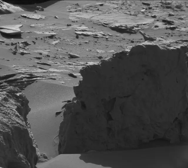 Sol 3312: Mast Camera (Mastcam)