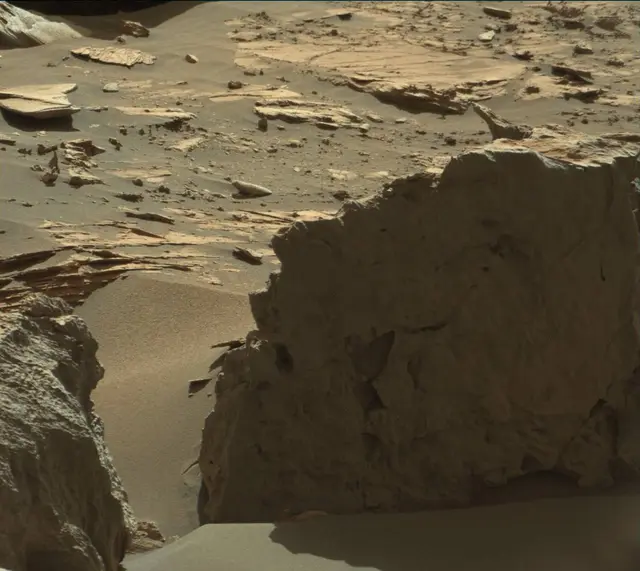 Sol 3312: Mast Camera (Mastcam)