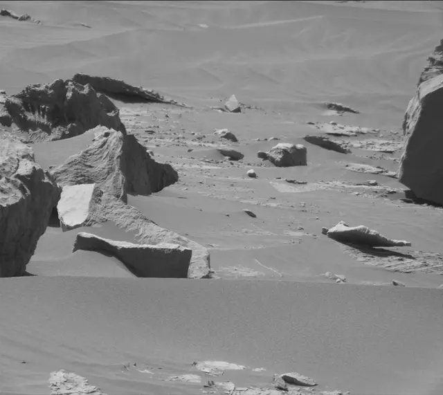 Sol 3313: Mast Camera (Mastcam)
