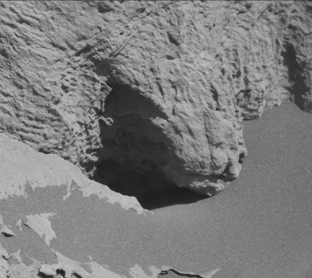 Sol 3314: Mast Camera (Mastcam)