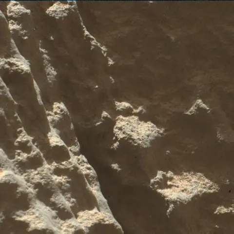 Sol 3316: Mars Hand Lens Imager (MAHLI)