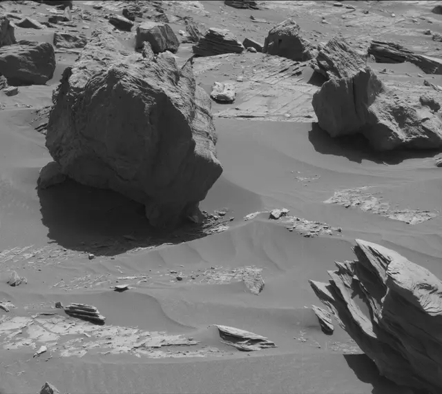 Sol 3318: Mast Camera (Mastcam)