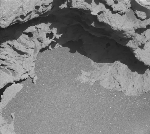 Sol 3318: Mast Camera (Mastcam)