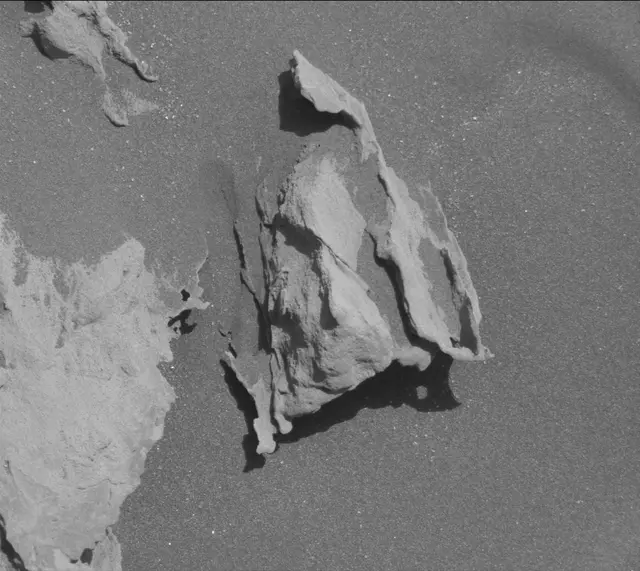 Sol 3318: Mast Camera (Mastcam)